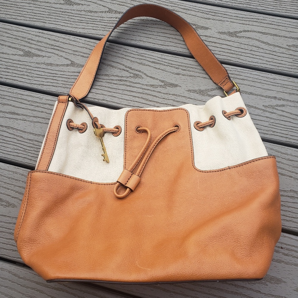 New Fossil Cooper Bucket Bag - Picture 4 of 7